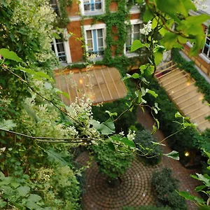 Les Patios Du Marais 2 Paryż