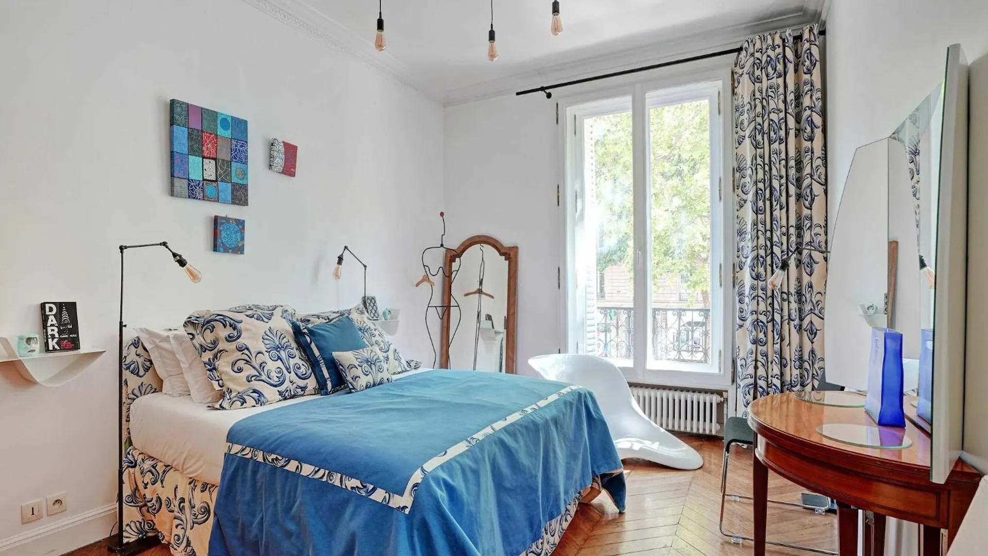 Charming Apartment - 4Br -10P- Madeleine Paris