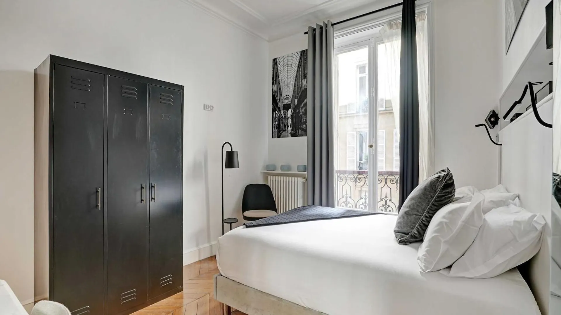 Charming Apartment - 4Br -10P- Madeleine Paryż 0*,  Francja