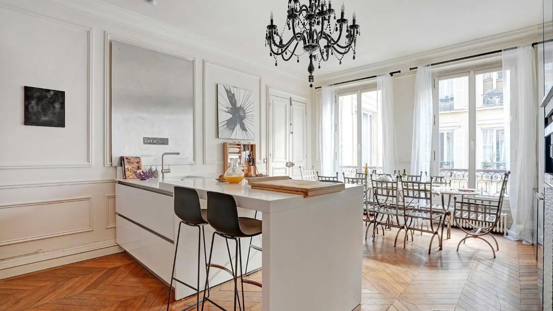 Charming Apartment - 4Br -10P- Madeleine Paryż